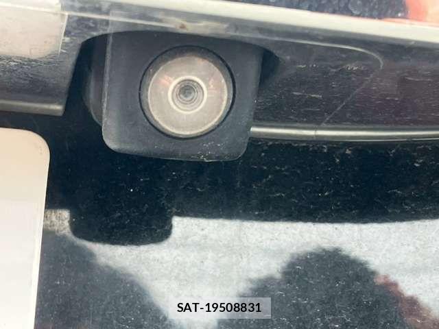 Honda N BOX CUSTOM 2017-01 8367641-9