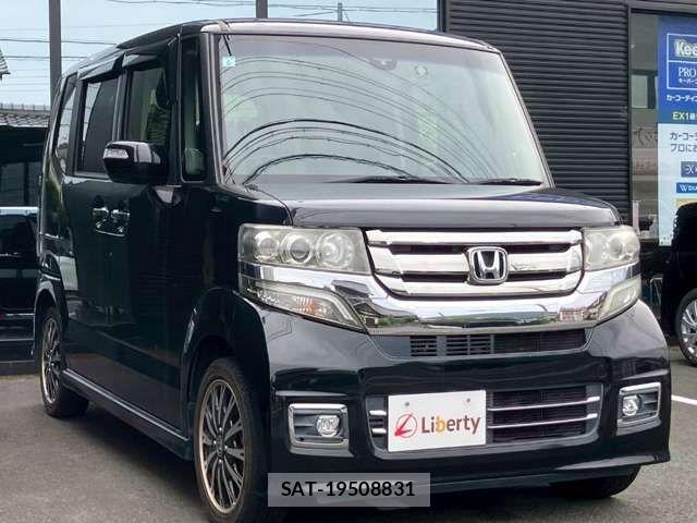 Honda N BOX CUSTOM 2017-01 8367641-4