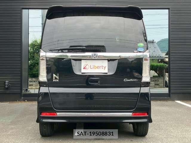 Honda N BOX CUSTOM 2017-01 8367641-6