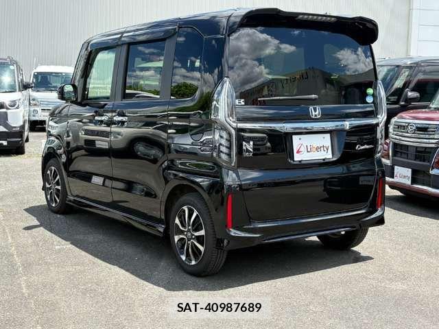 Honda N BOX CUSTOM 2019-07 8367593-10
