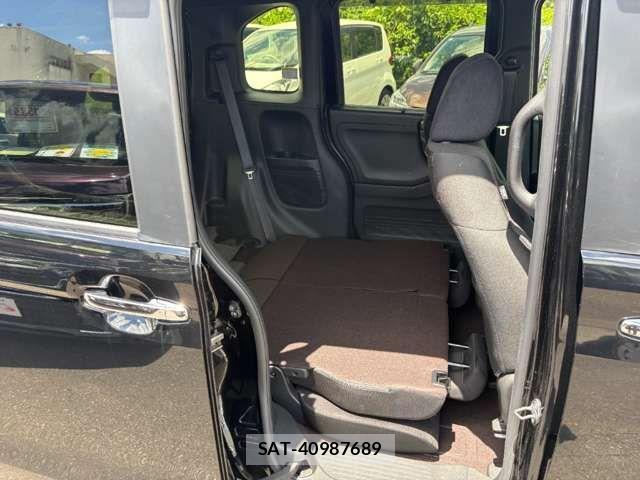 Honda N BOX CUSTOM 2019-07 8367593-17