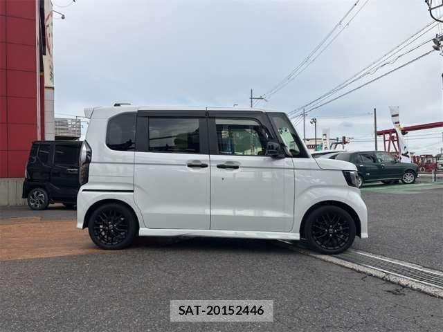 Honda N BOX CUSTOM 2022-03 8367520-10