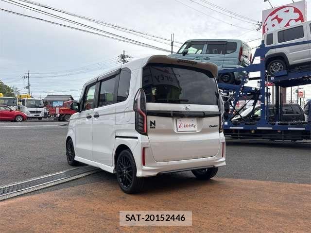 Honda N BOX CUSTOM 2022-03 8367520-13
