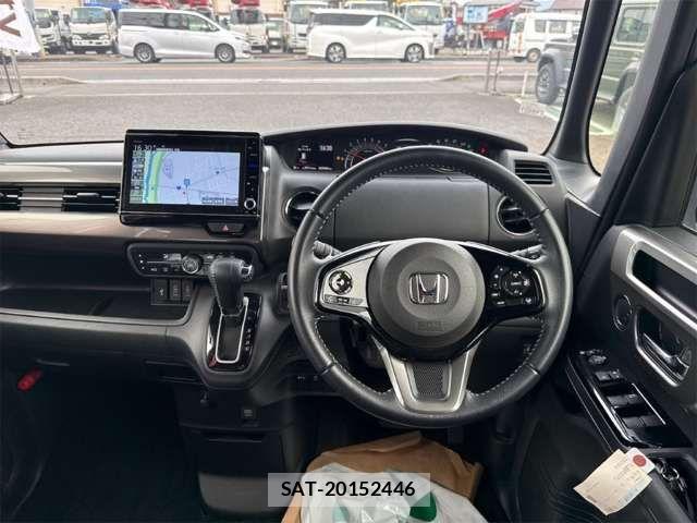Honda N BOX CUSTOM 2022-03 8367520-1