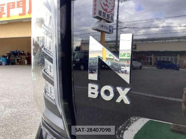 Honda N BOX CUSTOM 2018-07 8367619-15