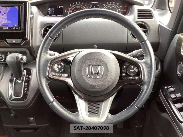 Honda N BOX CUSTOM 2018-07 8367619-3
