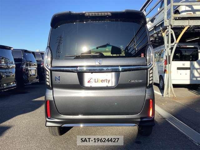 Honda N BOX CUSTOM 2023-08 8367570-10