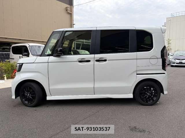 Honda N BOX CUSTOM 2023-09 8367545-16