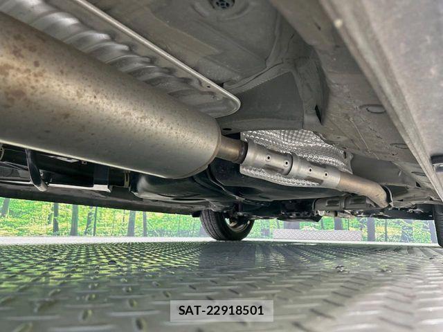 Honda N BOX CUSTOM 2019-01 8367588-19