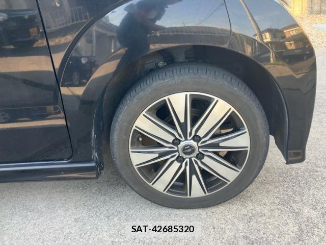 Honda N BOX CUSTOM 2014-08 8367674-10