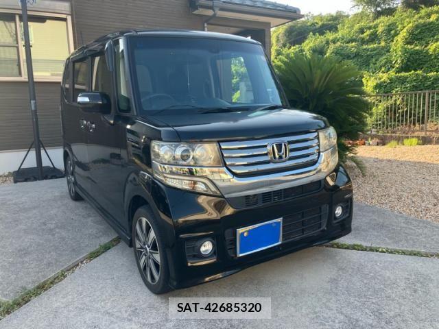 Honda N BOX CUSTOM 2014-08 8367674-1