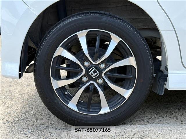 Honda N BOX CUSTOM 2019-07 8367582-16