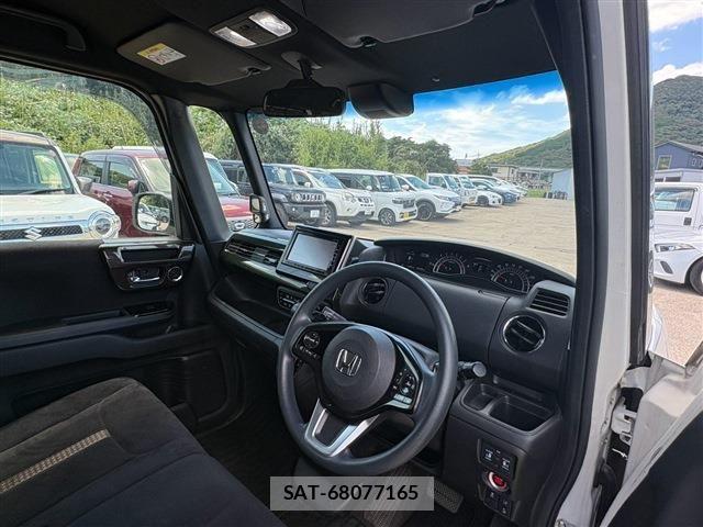 Honda N BOX CUSTOM 2019-07 8367582-17