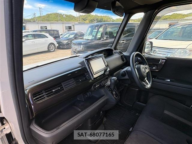 Honda N BOX CUSTOM 2019-07 8367582-3