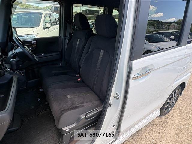 Honda N BOX CUSTOM 2019-07 8367582-4