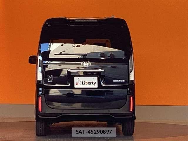 Honda N BOX CUSTOM 2024-12 8367558-5