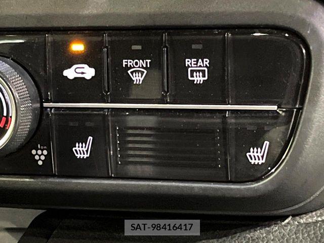 Honda N BOX CUSTOM 2023-02 8367566-6