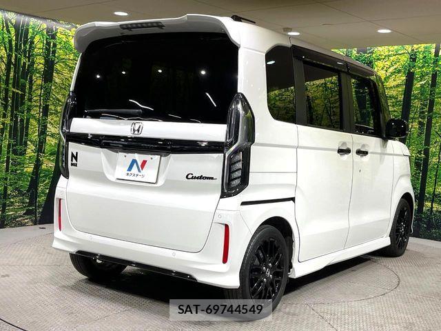 Honda N BOX CUSTOM 2022-01 8367510-17
