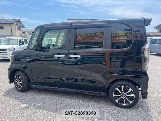 Honda N BOX CUSTOM 2018-08 8367611-10