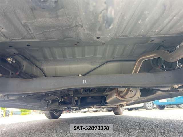 Honda N BOX CUSTOM 2018-08 8367611-17