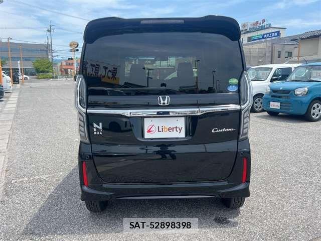 Honda N BOX CUSTOM 2018-08 8367611-8