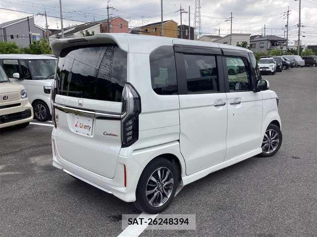 Honda N BOX CUSTOM 2022-05 8367589-10