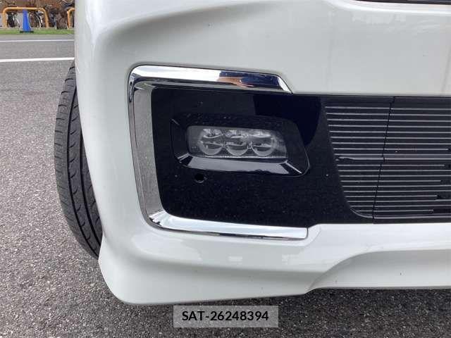 Honda N BOX CUSTOM 2022-05 8367589-19
