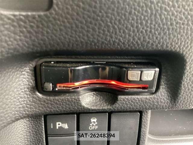 Honda N BOX CUSTOM 2022-05 8367589-6