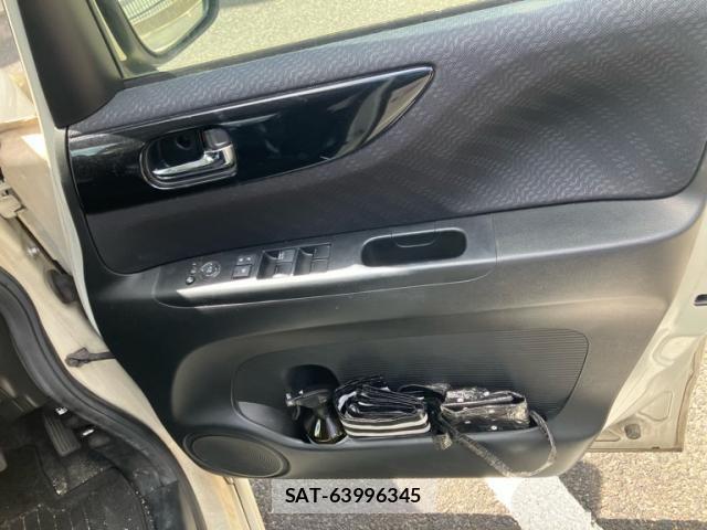 Honda N BOX CUSTOM 2013-11 8367676-16