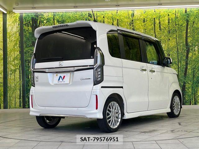 Honda N BOX CUSTOM 2022-02 8367535-16