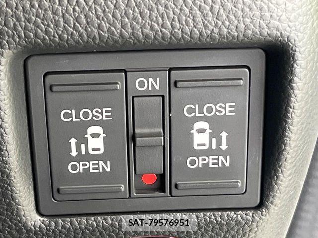 Honda N BOX CUSTOM 2022-02 8367535-2