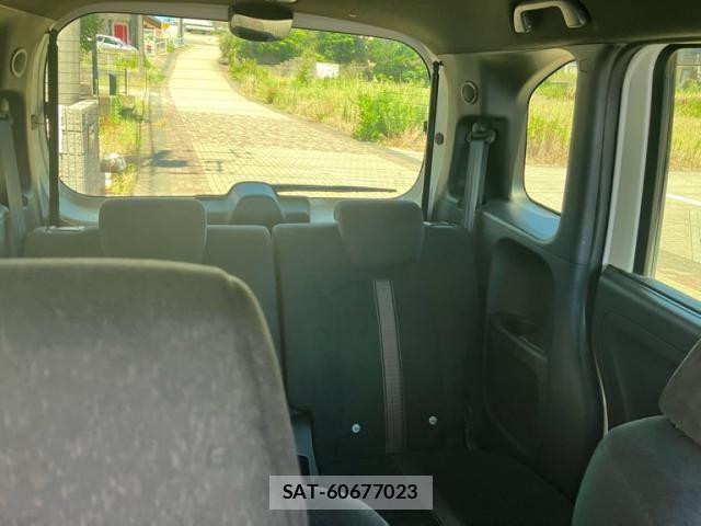 Honda N BOX CUSTOM 2017-11 8367664-12
