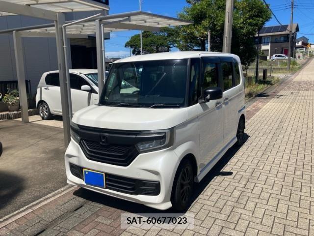 Honda N BOX CUSTOM 2017-11 8367664-2
