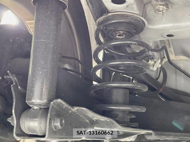 Honda N BOX CUSTOM 2019-10 8367584-19