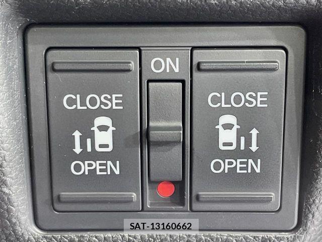 Honda N BOX CUSTOM 2019-10 8367584-2
