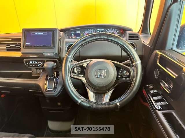 Honda N BOX CUSTOM 2019-10 8367597-19
