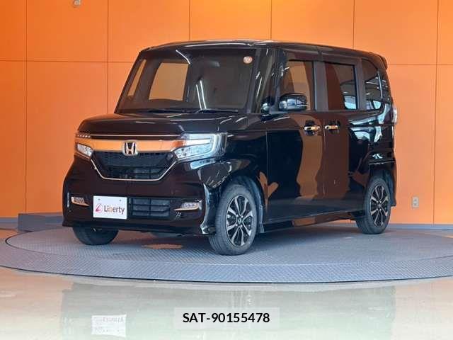 Honda N BOX CUSTOM 2019-10 8367597-4