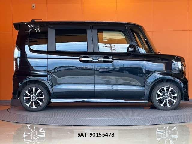 Honda N BOX CUSTOM 2019-10 8367597-8