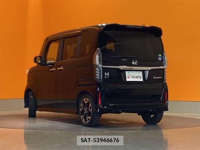 Honda N BOX CUSTOM 2020-03 8367557-16