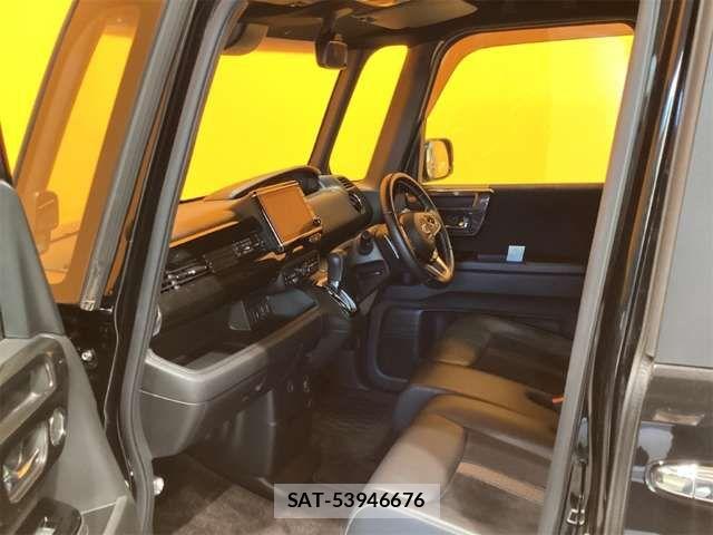 Honda N BOX CUSTOM 2020-03 8367557-18