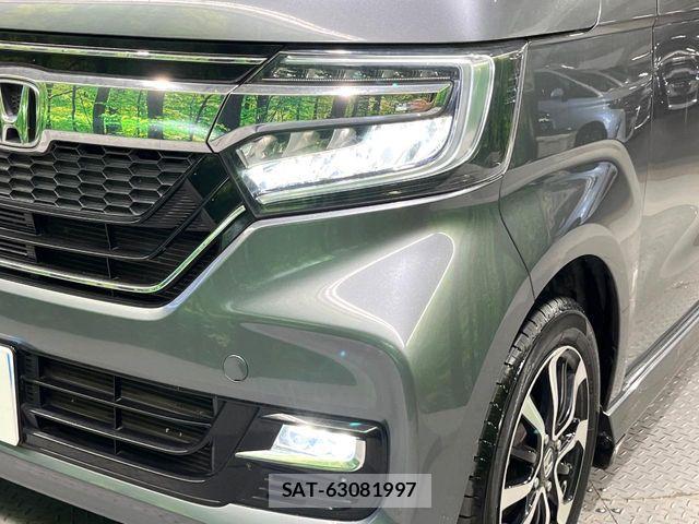 Honda N BOX CUSTOM 2019-03 8367635-11