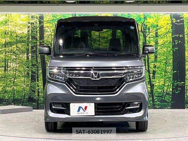 Honda N BOX CUSTOM 2019-03 8367635-13