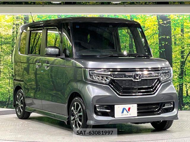 Honda N BOX CUSTOM 2019-03 8367635-15