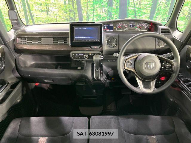 Honda N BOX CUSTOM 2019-03 8367635-4