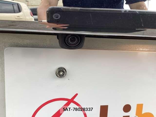 Honda N BOX CUSTOM 2019-06 8367568-17