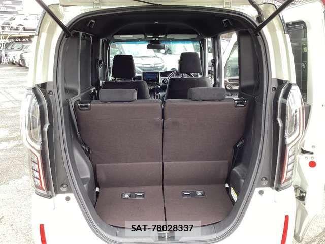 Honda N BOX CUSTOM 2019-06 8367568-18