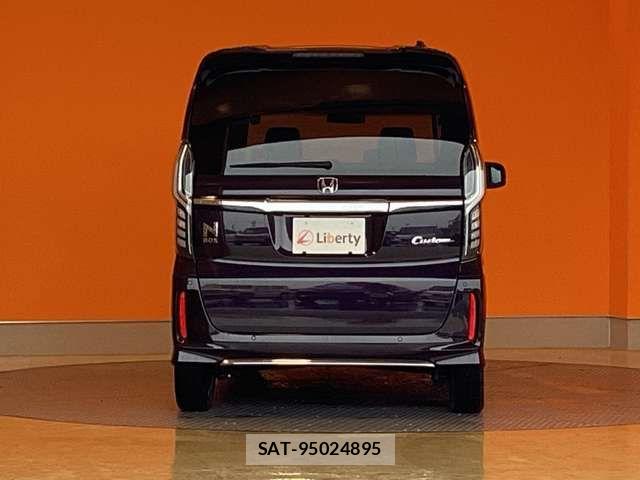 Honda N BOX CUSTOM 2023-05 8367553-10
