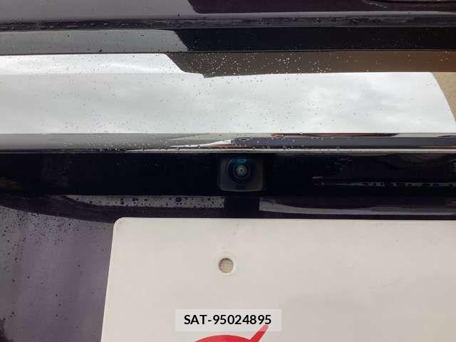 Honda N BOX CUSTOM 2023-05 8367553-14