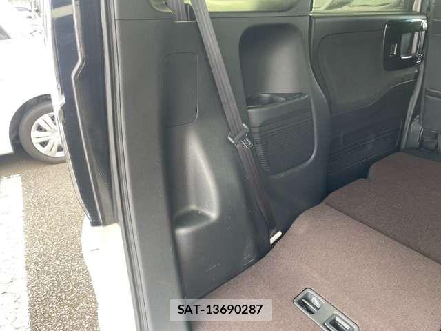 Honda N BOX CUSTOM 2017-09 8367581-15