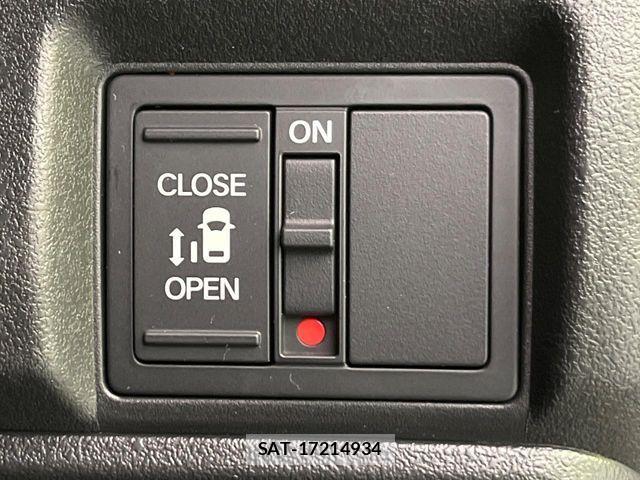 Honda N BOX CUSTOM 2024-10 8367524-4